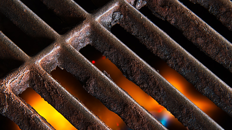 grill grate with flames below