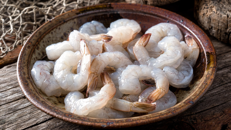 Fresh white shrimp in bowl