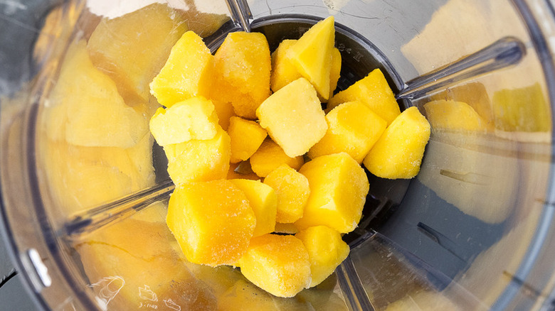 mango chunks in blender