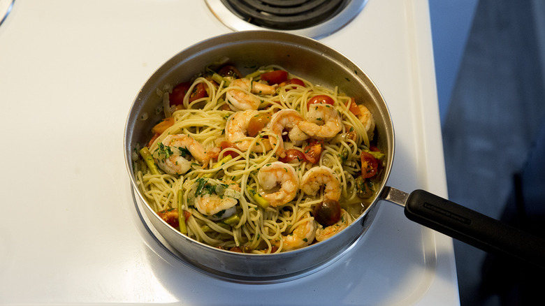 shrimp scampi pasta on stove