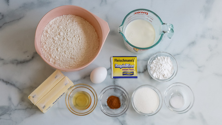 Copycat Texas Roadhouse rolls with cinnamon butter ingredients