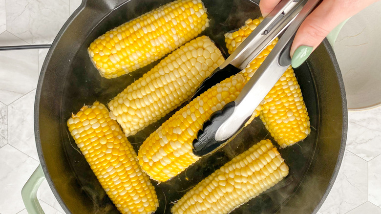 corn cobs in a skillet