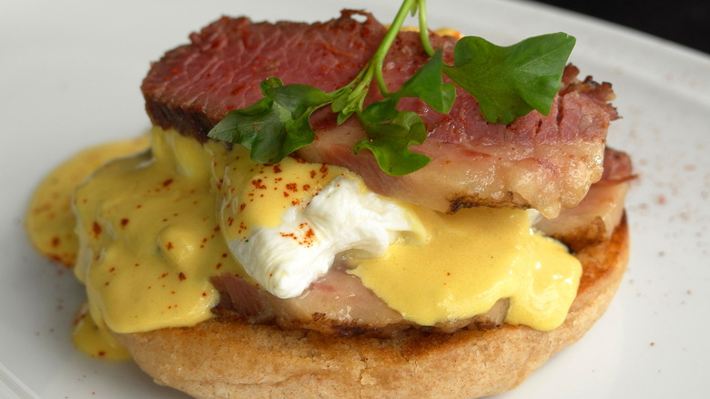 corned beef eggs benedict