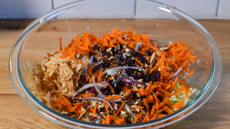 various sliced vegetables in bowl