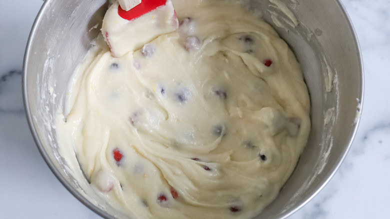 cake batter with cranberries
