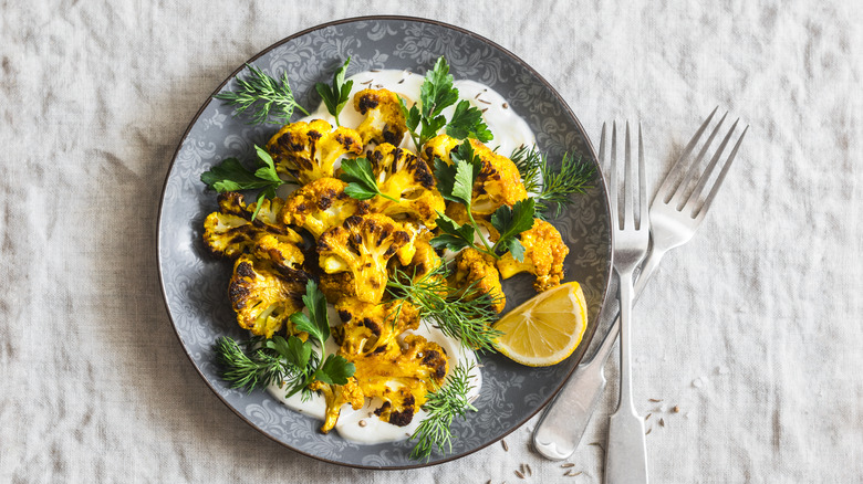 roasted cauliflower with lemon slice