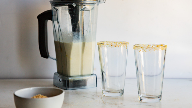 Pint glasses with crushed cookie rim