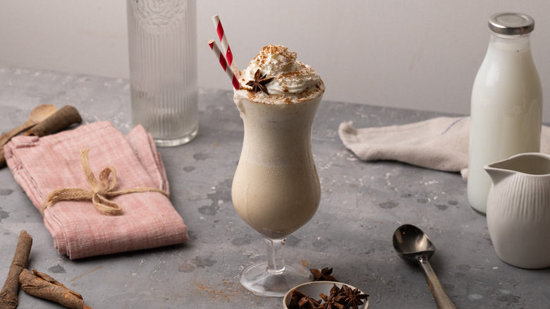 creamy chai vanilla milkshake 