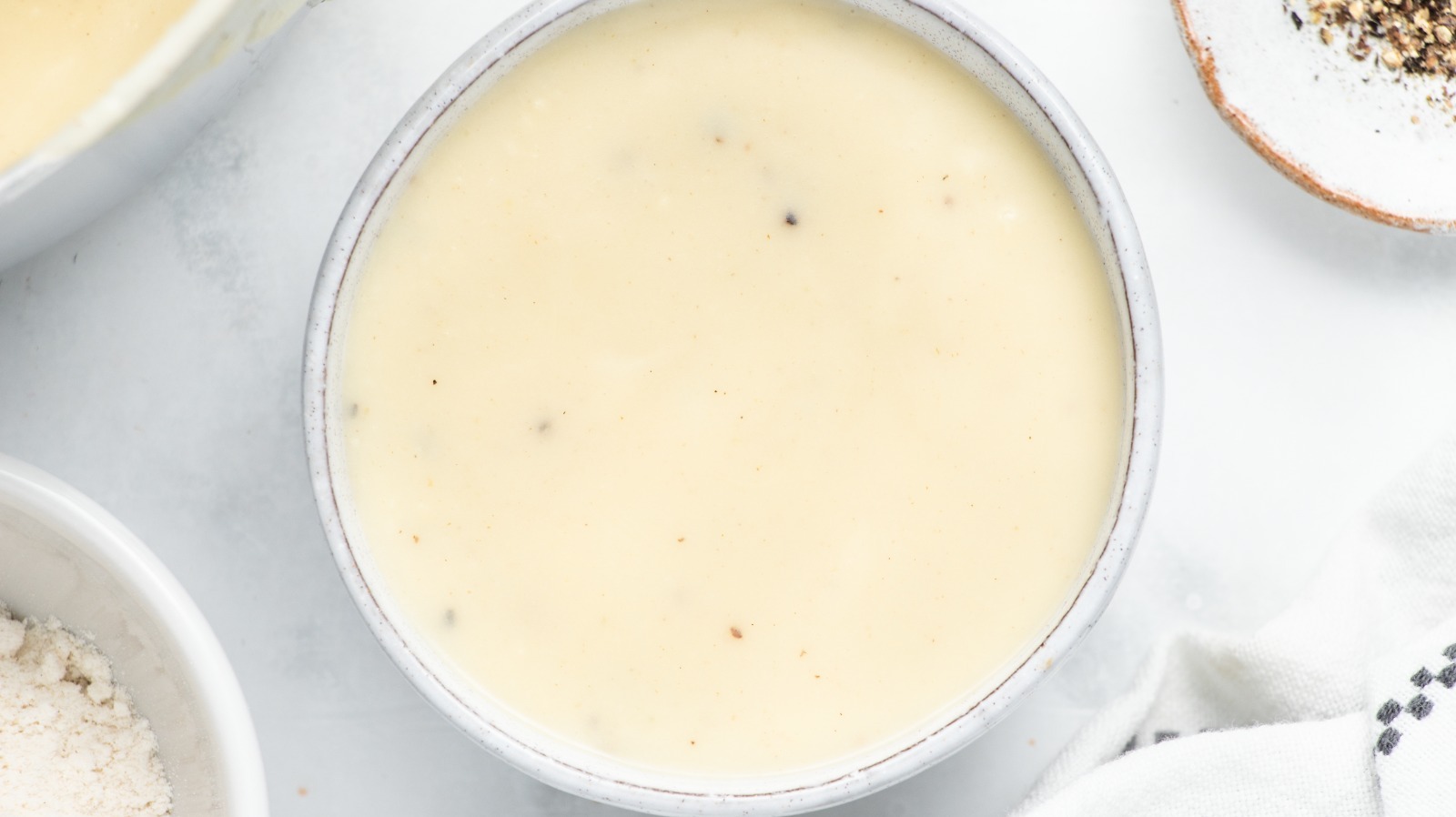 Creamy Country Gravy Recipe   L Intro 1657570511 