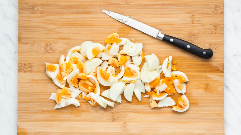 eggs on cutting board 