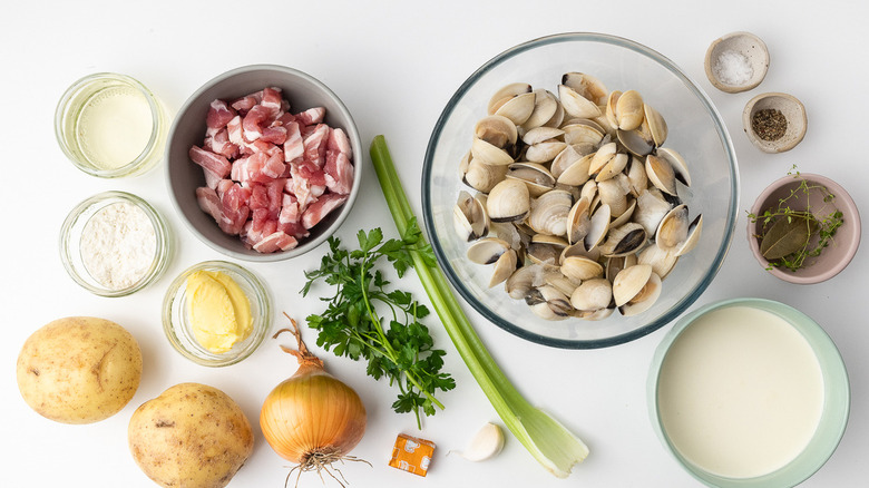 ingredients for clam chowder