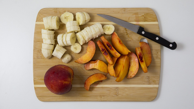 sliced fruit on cutting board