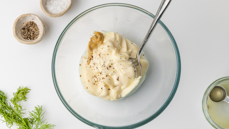 mayonnaise-based sauce in glass bowl 