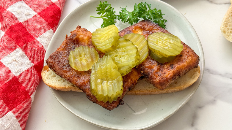 plate of tofu on bread