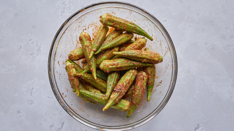 seasoned okra in bowl