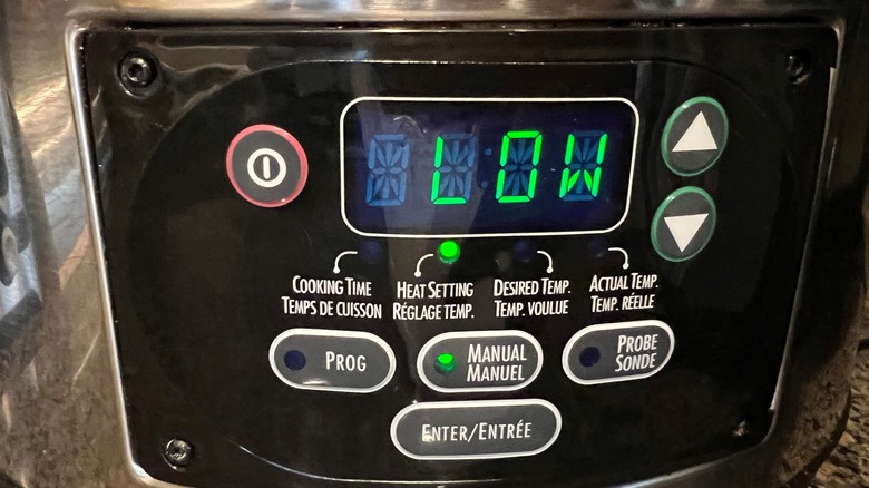 crock pot setting on low