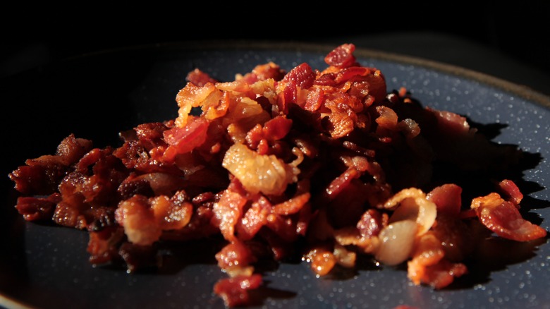 Crumbled bacon on a plate