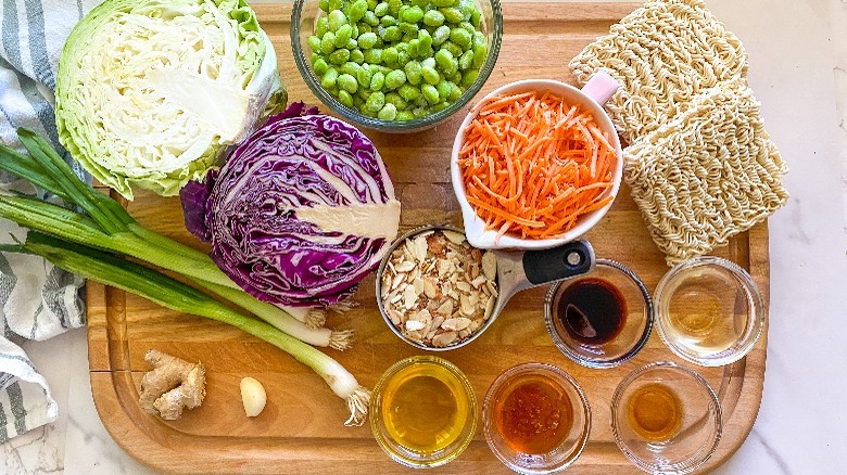 ramen salad ingredients