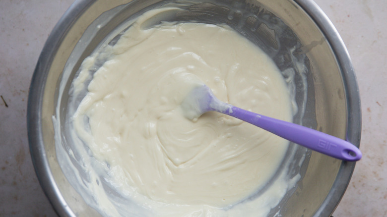 Bowl of melted white chocolate