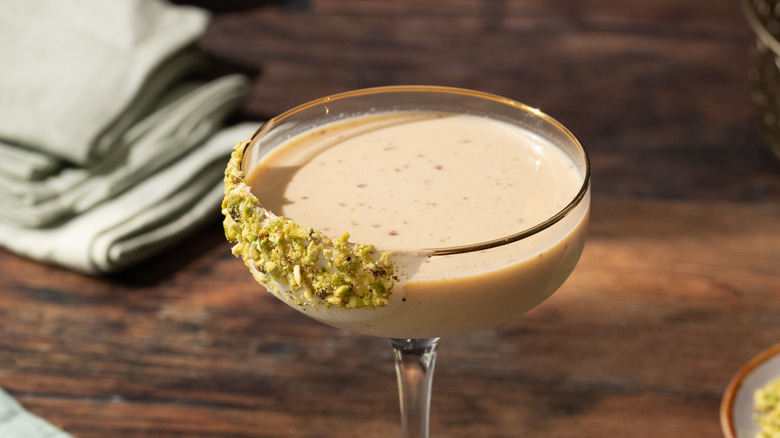 white chocolate pistachio martini