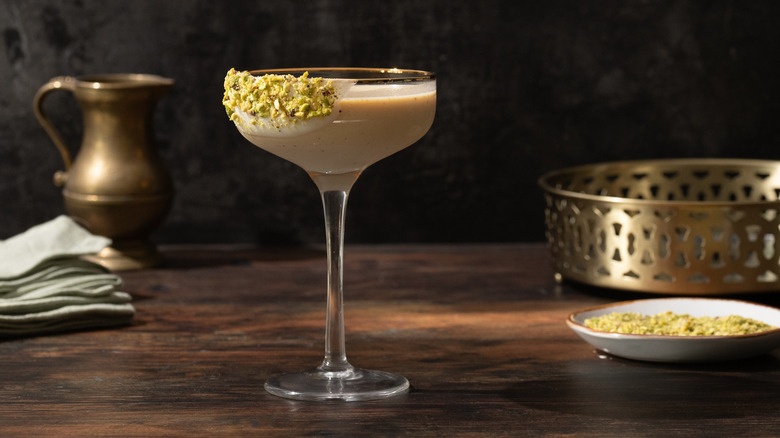 white chocolate pistachio martini