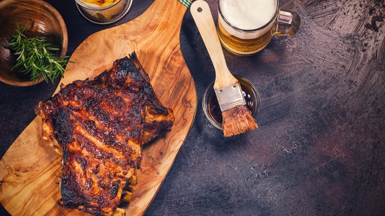 Ribs and glass of beer