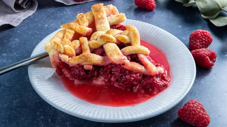 slice of raspberry pie