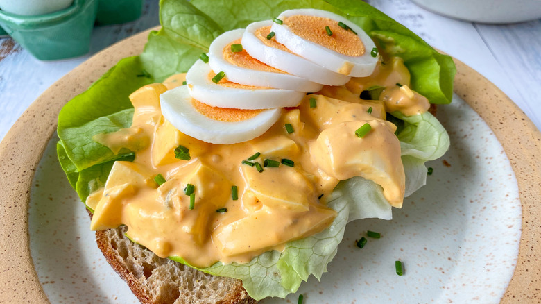 bread with deviled egg salad