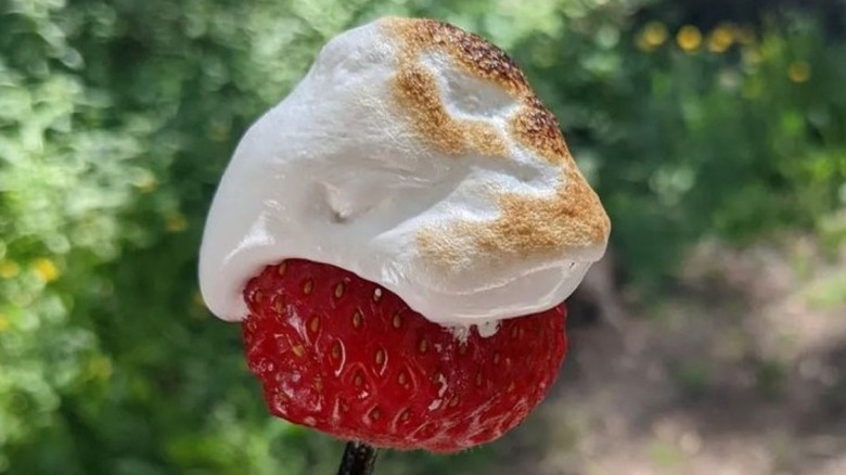 Marshmallow Fluff strawberries