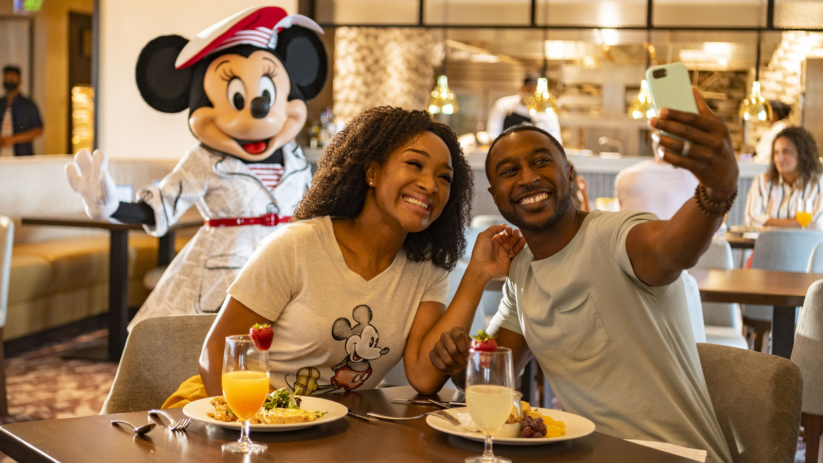 Disney Parks To Reintroduce Dining Plans In Early 2024   L Intro 1683912575 