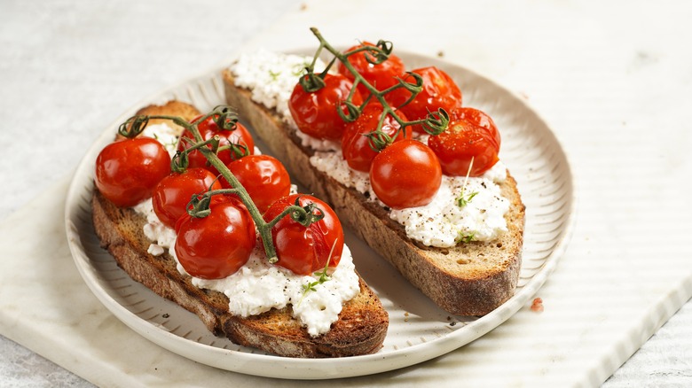 caprese cottage cheese toast