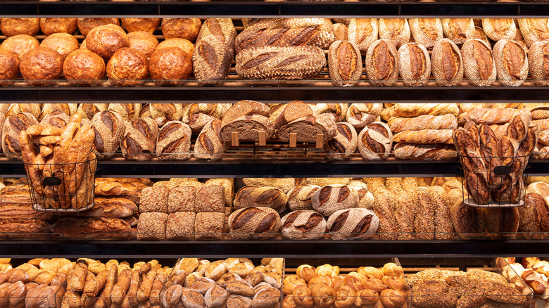 Fresh bread on shelves