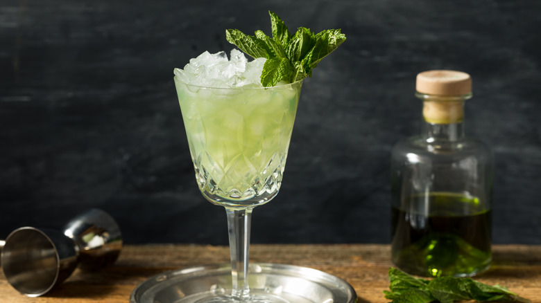 Absinthe frappe cocktail