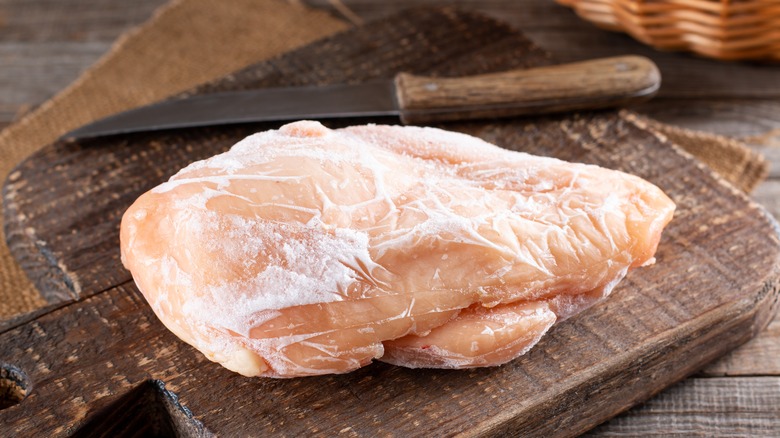 Frozen chicken breast 