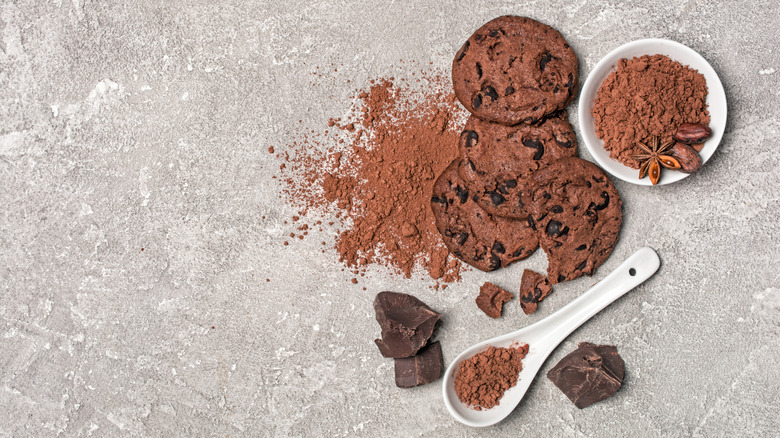 Chocolate chip cookies and chocolate powder