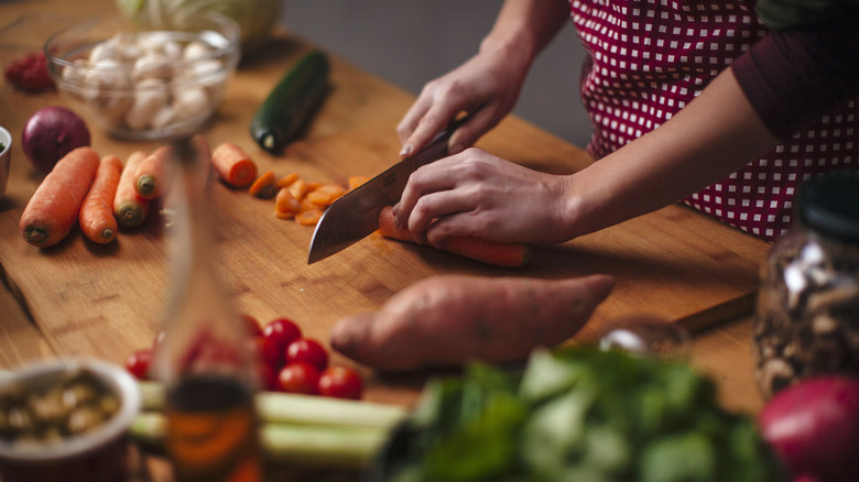 Chopping various vegetables