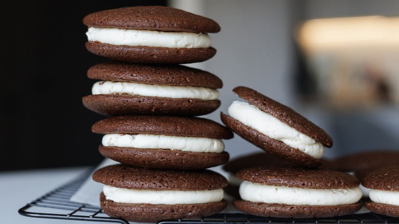 Whoopie pies cooling rack