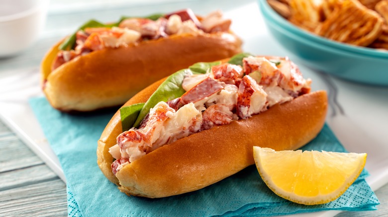 Lobster rolls with lemon wedge 