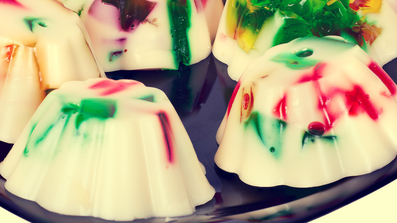 molded gelatin dairy dessert