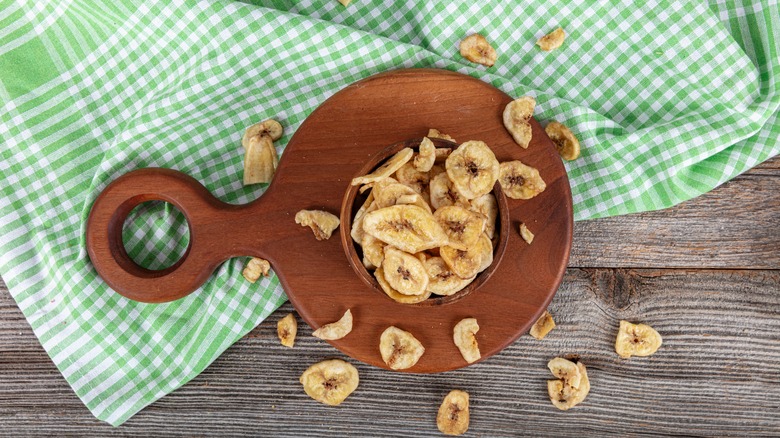 banana chips