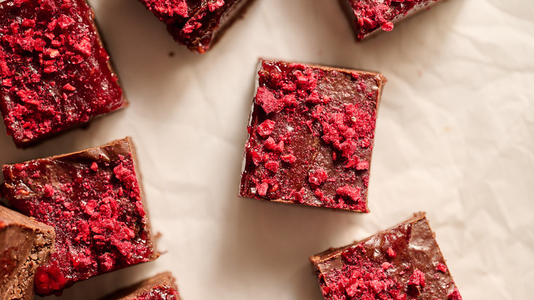 Squares of raspberry chocolate fudge