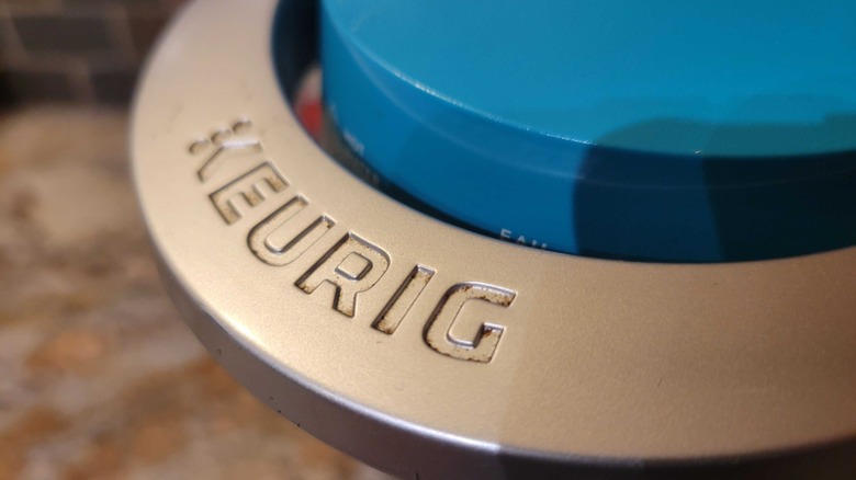 A Keurig handle with logo