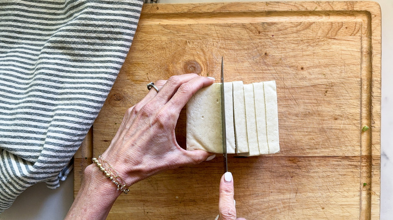 cutting tofu into slices