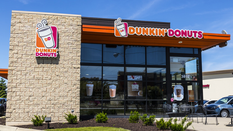 Exterior of Dunkin'