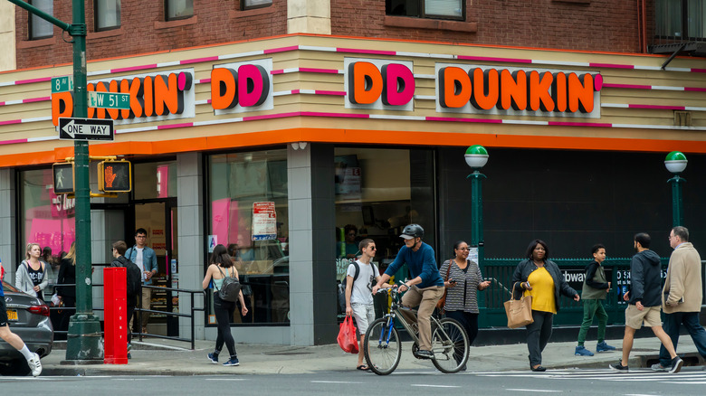 Dunkin' location in Manhattan