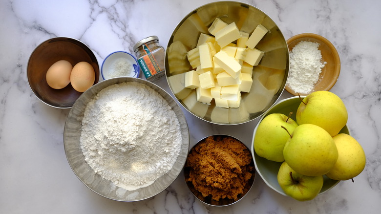 ingredients for apple pie