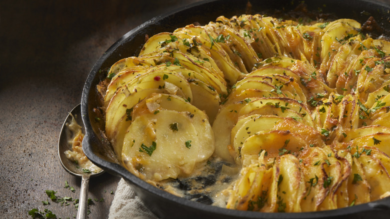 Scalloped potatoes in cast iron