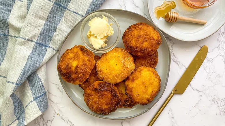 Old-Fashioned Hot Water Cornbread