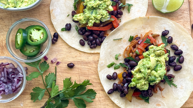 fajitas with guacamole