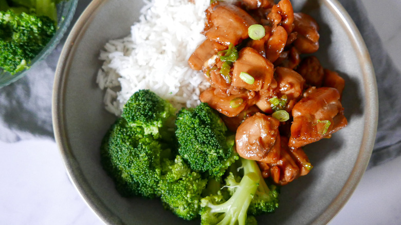 chicken teriyaki with broccoli and rice